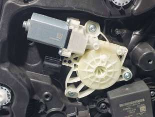 ELEVALUNAS TRASERO DERECHO FORD FIESTA 1.0 EcoBoost (125 CV) DE 2020 - D.4437811 / L1BBA27000CB 2