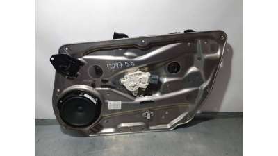 ELEVALUNAS DELANTERO DERECHO MERCEDES CLASE C  BERLINA 3.0 V6 (231 CV) DE 2007 - D.4438886 / A2047600834