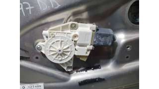 ELEVALUNAS DELANTERO DERECHO MERCEDES CLASE C  BERLINA 3.0 V6 (231 CV) DE 2007 - D.4438886 / A2047600834