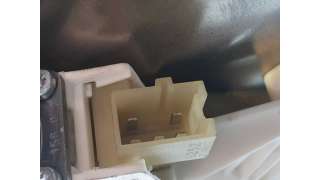 ELEVALUNAS DELANTERO DERECHO MERCEDES CLASE C  BERLINA 3.0 V6 (231 CV) DE 2007 - D.4438886 / A2047600834