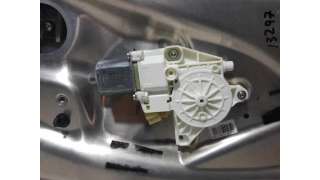 ELEVALUNAS DELANTERO IZQUIERDO MERCEDES CLASE C  BERLINA 3.0 V6 (231 CV) DE 2007 - D.4438887 / A2047600534