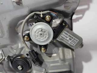 ELEVALUNAS TRASERO DERECHO HYUNDAI SANTA FE 2.0 CRDi (113 CV) DE 2003 - D.4440559 / 8348026030