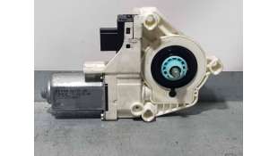 MOTOR ELEVALUNAS DELANTERO IZQUIERDO AUDI A4 BER. 2.0 16V TDI (143 CV) DE 2008 - D.4441750 / 8K0959801