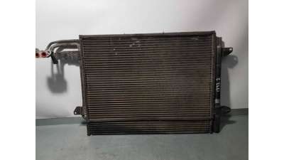 CONDENSADOR / RADIADOR AIRE ACONDICIONADO VOLKSWAGEN CADDY KA/KB 1.9 TDI (105 CV) DE 2005 - D.4442738 / 1T0820191