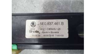 ELEVALUNAS DELANTERO IZQUIERDO SKODA OCTAVIA LIM. 1.6 TDI DPF (110 CV) DE 2016 - D.4444410 / 5E0837461B 2