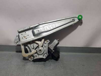 ELEVALUNAS TRASERO IZQUIERDO TOYOTA YARIS 1.5 16V (75 CV) DE 2017 - D.4444850 / 973582101