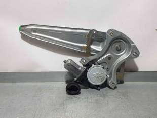ELEVALUNAS TRASERO IZQUIERDO TOYOTA YARIS 1.5 16V (75 CV) DE 2017 - D.4444850 / 973582101 2