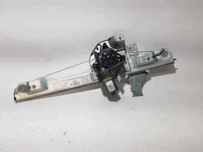 ELEVALUNAS DELANTERO IZQUIERDO PEUGEOT 208 1.4 HDi FAP (68 CV) DE 2012 - D.4446188 / 9673154480