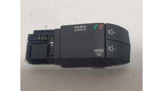 MANDO RADIO RENAULT CLIO IV 0.9 TCE (90 CV) DE 2018 - D.4448014 / 255522448R