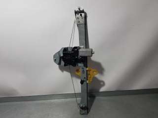 ELEVALUNAS DELANTERO DERECHO RENAULT CLIO IV 0.9 Energy (90 CV) DE 2013 - D.4449619 / 128001071E