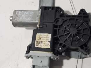 ELEVALUNAS DELANTERO IZQUIERDO RENAULT CLIO IV 0.9 Energy (90 CV) DE 2013 - D.4449620 / 807018534R 2