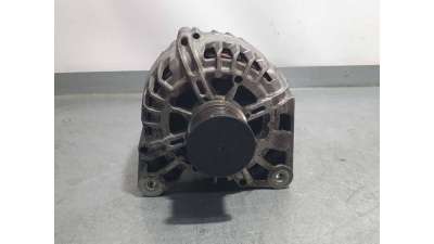 ALTERNADOR RENAULT CAPTUR 1.2 TCE (120 CV) DE 2013 - D.4451188 / 231007842R