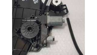 ELEVALUNAS DELANTERO DERECHO PEUGEOT 208 1.2 PureTech (101 CV) DE 2020 - D.4452447 / 9829043380