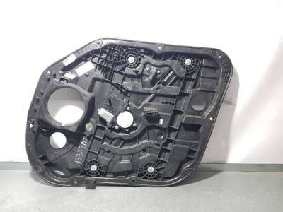ELEVALUNAS DELANTERO IZQUIERDO KIA CARENS 1.7 CRDi (116 CV) DE 2017 - D.4452585 / 82460A4010