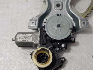 ELEVALUNAS DELANTERO DERECHO TOYOTA AURIS 1.8 16V (99 CV) DE 2015 - D.4454787 / 8571002420B 2