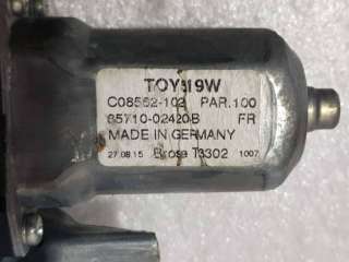 ELEVALUNAS DELANTERO DERECHO TOYOTA AURIS 1.8 16V (99 CV) DE 2015 - D.4454787 / 8571002420B