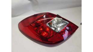 PILOTO TRASERO IZQUIERDO OPEL CORSA D 1.2 (86 CV) DE 2014 - D.4457107 / 13269050 2