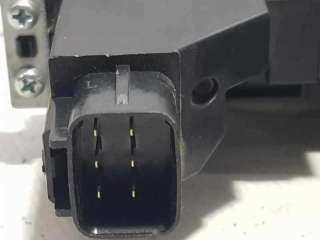 ELEVALUNAS DELANTERO IZQUIERDO KIA RIO 1.2 (84 CV) DE 2014 - D.4458795 / 824501W010