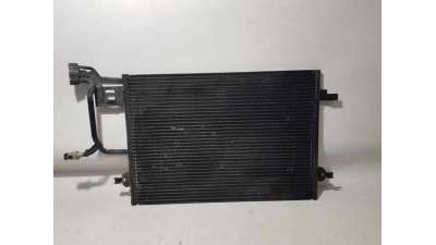 CONDENSADOR / RADIADOR AIRE ACONDICIONADO VOLKSWAGEN PASSAT BERLINA 1.9 TDI (116 CV) DE 1999 - D.4462056 / 8D0260401G