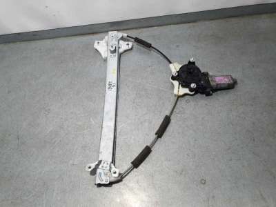 ELEVALUNAS DELANTERO IZQUIERDO HYUNDAI I20 1.2 16V (84 CV) DE 2016 - D.4467990 / 82450C7000