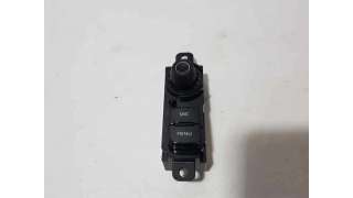 MANDO RADIO PEUGEOT 2008 1.2 12V e-THP / PureTech (110 CV) DE 2019 - D.4470126 / 98097243XU