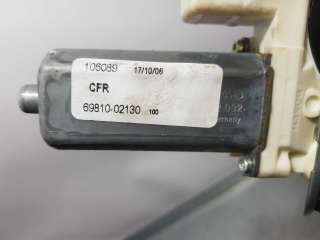 ELEVALUNAS DELANTERO DERECHO TOYOTA COROLLA 1.6 16V (110 CV) DE 2006 - D.4473427 / 6981002130