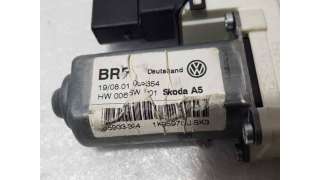 MOTOR ELEVALUNAS TRASERO DERECHO SKODA OCTAVIA BERLINA 1.9 TDI (105 CV) DE 2008 - D.4474450 / 1K959704JSK3