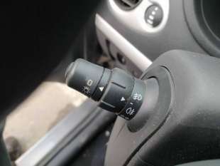 MANDO LUCES Y LIMPIA RENAULT CLIO III 1.2 (75 CV) DE 2009 - D.4475109 2