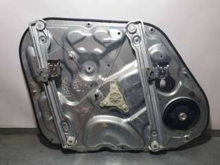 ELEVALUNAS DELANTERO DERECHO KIA VENGA 1.4 (90 CV) DE 2010 - D.4477153 / 824811P000