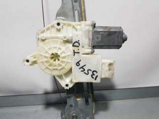 ELEVALUNAS TRASERO DERECHO PEUGEOT 308 1.2 12V e-THP (110 CV) DE 2019 - D.4477762 / 9825710480