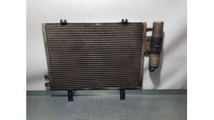 CONDENSADOR / RADIADOR AIRE ACONDICIONADO RENAULT KANGOO 1.9 D (64 CV) DE 2001 - D.4478811 / 7700301253