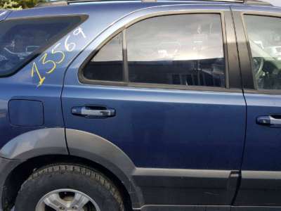 PUERTA TRASERA DERECHA KIA SORENTO 2.5 CRDi (140 CV) DE 2005 - D.4480603