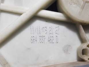 ELEVALUNAS DELANTERO DERECHO VOLKSWAGEN POLO 1.6 TDI (90 CV) DE 2009 - D.4481364 / 6R4837462D 2