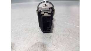 BOTON START/STOP TOYOTA COROLLA VERSO 2.2 Turbodiesel (136 CV) DE 2006 - D.4482023 / 6842B68B 2