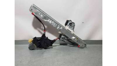 ELEVALUNAS DELANTERO DERECHO FORD FIESTA 1.25 16V (82 CV) DE 2010 - D.4482347 / 8A6114553A