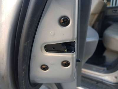 CERRADURA PUERTA TRASERA IZQUIERDA  HYUNDAI TERRACAN 2.9 CRDi (163 CV) DE 2005 - D.4483049
