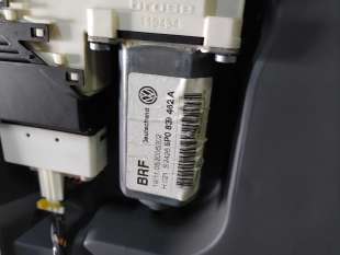 ELEVALUNAS TRASERO DERECHO SEAT TOLEDO 2.0 TDI (170 CV) DE 2006 - D.4486876 / 5P0839462A 2