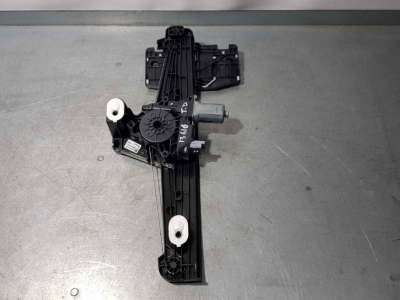 ELEVALUNAS TRASERO DERECHO PEUGEOT 208 1.2 12V e-THP / PureTech (131 CV) DE 2020 - D.4487135 / 9829045580