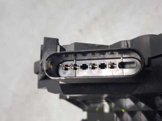 CERRADURA PUERTA DELANTERA DERECHA FORD FIESTA 1.25 16V (82 CV) DE 2013 - D.4488985 / AM5AU21812BE