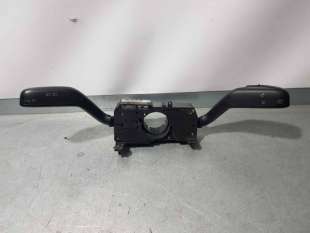 MANDO LUCES Y LIMPIA SEAT IBIZA 1.9 TDI (90 CV) DE 2009 - D.4490135 / 7H0953503CQ