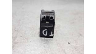 MANDO ELEVALUNAS TRASERO DERECHO SKODA OCTAVIA BERLINA 1.9 TDI (110 CV) DE 2001 - D.4490401 / 3B0959855 2