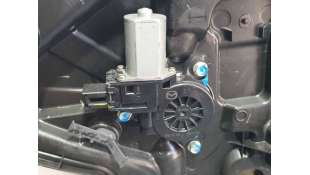 ELEVALUNAS DELANTERO DERECHO MAZDA 3 LIM. 1.5 D (105 CV) DE 2016 - D.4491837 2