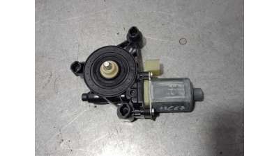 MOTOR ELEVALUNAS DELANTERO DERECHO VOLKSWAGEN GOLF VII LIM. el (136 CV) DE 2020 - D.4499092