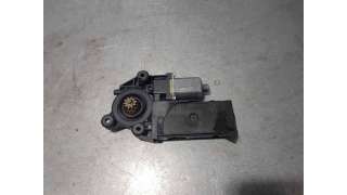 MOTOR ELEVALUNAS DELANTERO IZQUIERDO RENAULT MEGANE III BERLINA 5 P 1.6 16V (110 CV) DE 2008 - D.4500221 / 907310004R