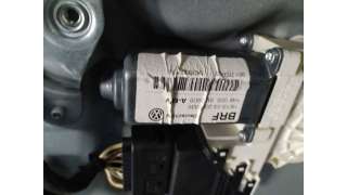 ELEVALUNAS TRASERO IZQUIERDO VOLKSWAGEN TOURAN 1.9 TDI (105 CV) DE 2007 - D.4500619 / 1K0959708J