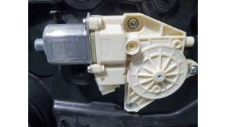 ELEVALUNAS DELANTERO DERECHO MERCEDES CLASE A 1.5 CDI (109 CV) DE 2021 - D.4501632 / A2465404805