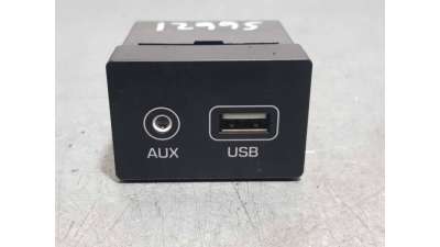 CONEXION USB/AUX HYUNDAI KONA 1.0 TGDI (120 CV) DE 2019 - D.4501878 / 96120J9500