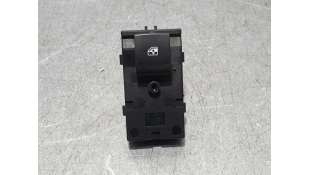 MANDO ELEVALUNAS TRASERO DERECHO CHEVROLET AVEO SEDÁN 1.3 D (95 CV) DE 2012 - D.4503348 / 9546007