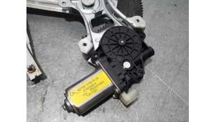 ELEVALUNAS DELANTERO DERECHO NISSAN NOTE 1.5 dCi Turbodiesel (90 CV) DE 2016 - D.4504038 / 827301HB1A 2