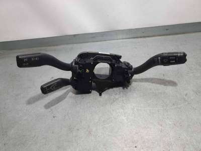 MANDO LUCES Y LIMPIA AUDI Q7 4.2 V8 32V FSI (350 CV) DE 2008 - D.4504791 / 4F0953549D